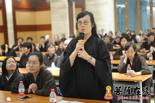 人民大学宣方副教授应邀赴七塔禅寺主讲《金刚经的心性智慧》