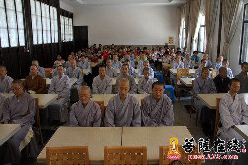 上海万佛阁举办“医学科普与养生保健”系列讲座