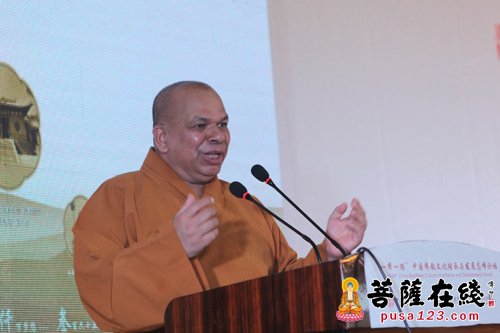 佛教-“一带一路”中国佛教文化继承与发展高峰论坛在嵩山少林寺举行