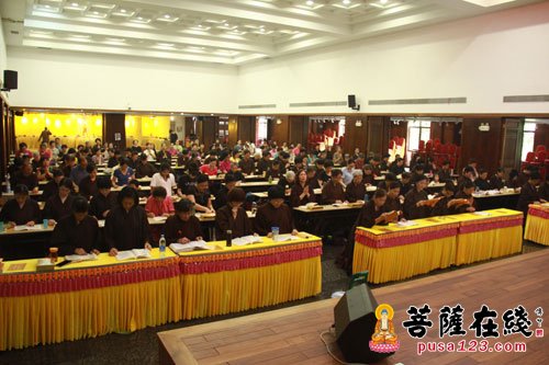 地藏菩萨本愿经讲解-厦门鸿山寺圆满举行十五天《地藏经》普度法会