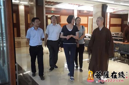 宁波-国家宗教局外事司司长肖虹一行赴浙江宁波七塔禅寺调研
