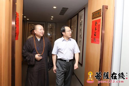 佛教-上海市委统战部副部长房剑森一行赴玉佛禅寺调研