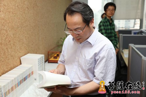佛教-上海市委统战部副部长房剑森一行赴玉佛禅寺调研
