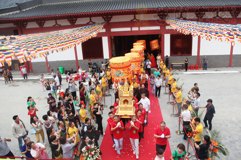 【高清图集】江西末山九峰禅寺举行恭迎本焕长老舍利供奉祈福庆典