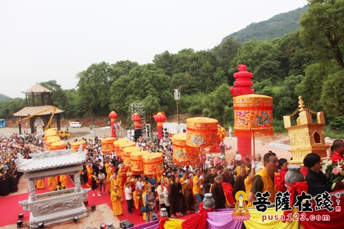 江西末山九峰禅寺图片