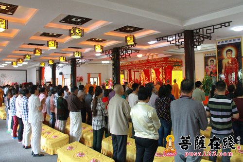 苏州圣堂寺隆重举办家人迎中秋联谊会