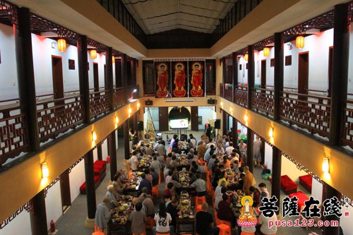 苏州圣堂寺隆重举办家人迎中秋联谊会