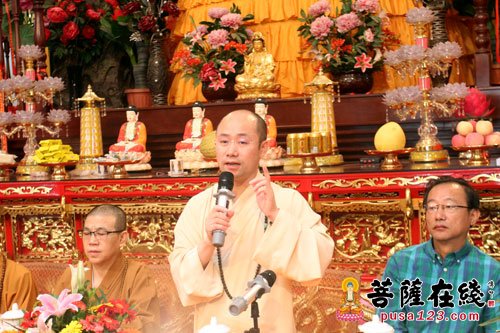 佛教-上海市佛教协会开展“重阳节”走访慰问活动