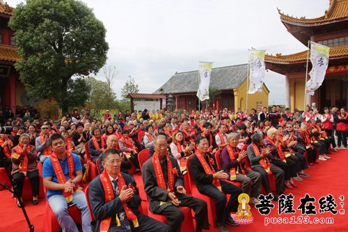 摄影-江苏南通江心寺举行首届九九重阳孝道文化节