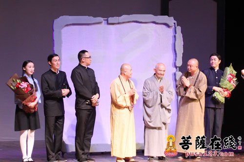 游本昌-温岭上演话剧《弘一法师—最后之胜利》 游本昌担纲主演
