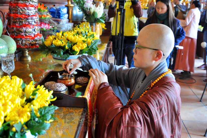 曹山寺住持养立简介图片