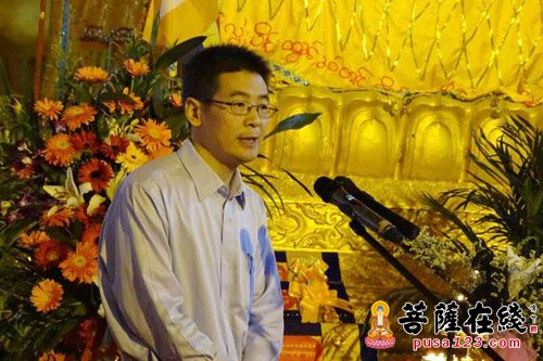 佛教-中国佛教协会南传佛教福慧袈裟布施仪式在云南临沧孟定洞景佛寺隆重举行