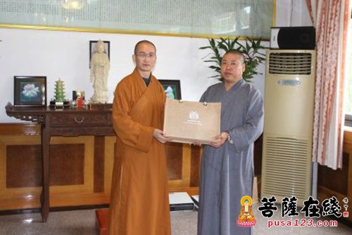 中国佛学院普陀山学院教务考察团赴福建佛学院交流学习