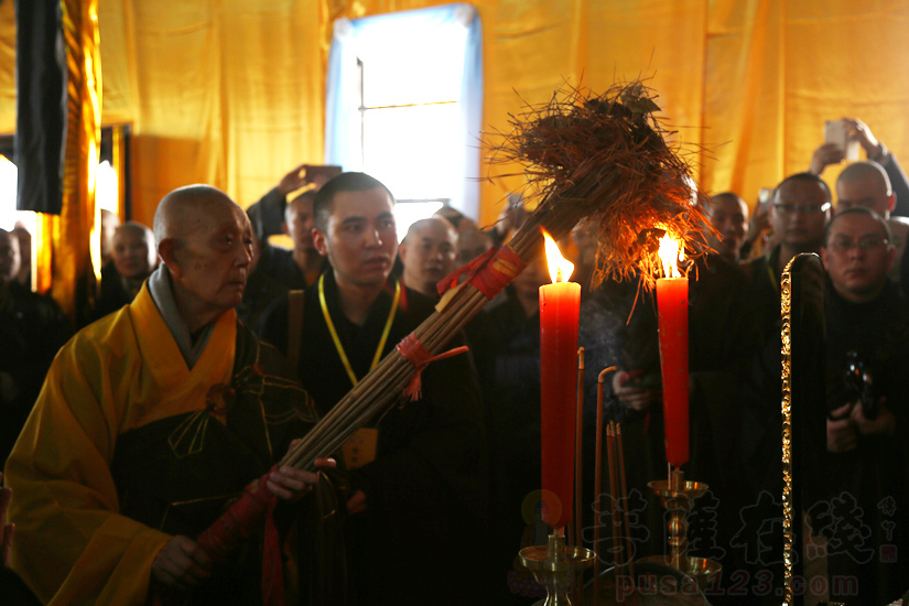【高清图集】一代高僧明学长老追思法会于灵岩山寺举行