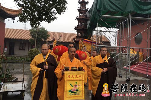 浙江嘉兴-浙江嘉兴真实禅寺上堂大斋 宽修法师为众说法