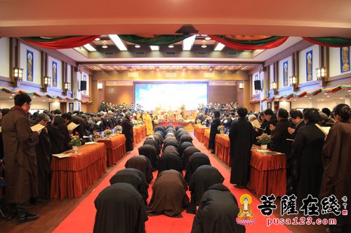 上海七宝教寺举行中峰三时系念法会