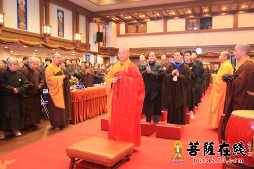 上海七宝教寺举行中峰三时系念法会