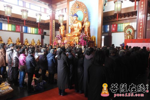 上海七宝教寺举行中峰三时系念法会