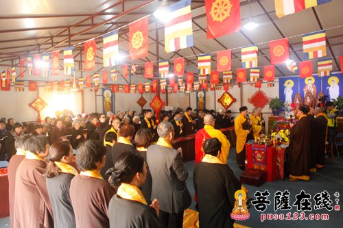 上海省殿禅寺举行中峰三时系念法会
