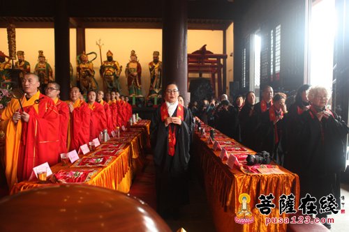 宁国-上海宁国禅寺举行冬至法会之上堂大斋仪式 平熙大和尚主法