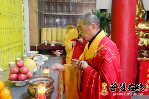 时逢冬至 上海省殿禅寺举行祭祖思亲法会