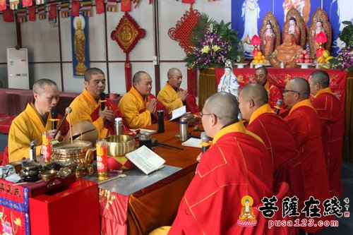 时逢冬至 上海省殿禅寺举行祭祖思亲法会