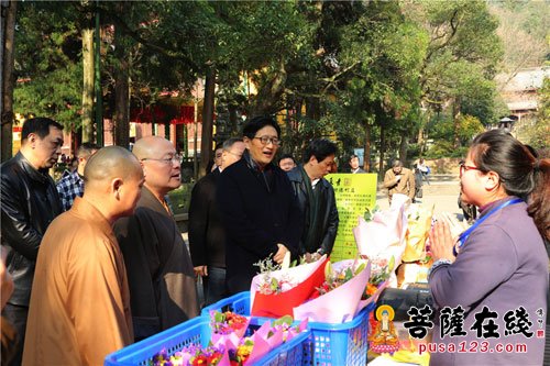 灵隐寺-杭州市政府张建庭副市长赴灵隐寺调研安全工作