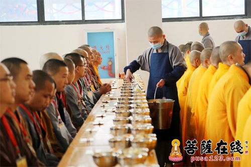 浙江佛学院落户奉化 推动雪窦山名山建设