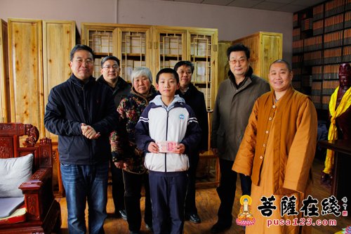 精准扶贫 温情暖冬 石家庄佛协慈善工作落实到“家”