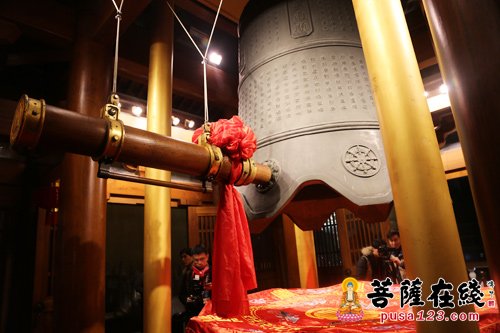 魔都-静安寺钟声响起 魔都开启新气象