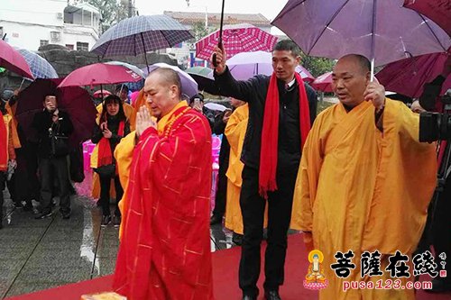 圣安-岳阳圣安寺第二届腊八佛教文化节举行