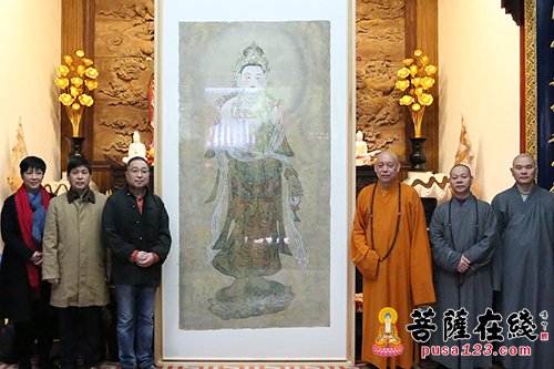 普陀山佛教协会举行梁建平居士捐赠观音宝像仪式