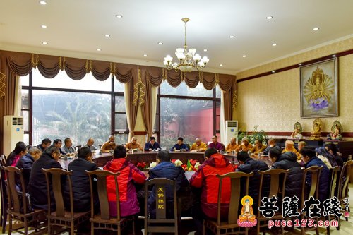 佛教-创建峨眉山“中国国际佛教文化旅游目的地”研讨会在大佛禅院举行