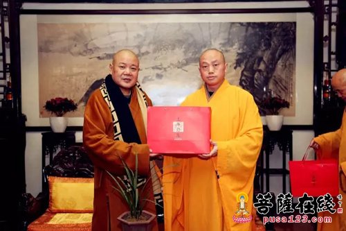 文殊院-苏州寒山寺方丈秋爽大和尚赴成都文殊院参访