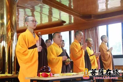 佛教-福建佛学院男众部举行为期三天诵经活动