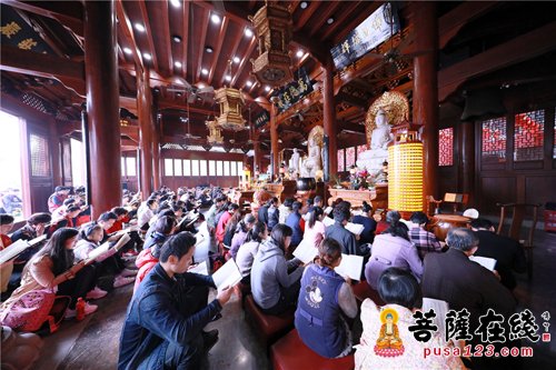 地藏菩萨本愿经-佛陀出家日 一千多人在鸿山寺诵《地藏经》