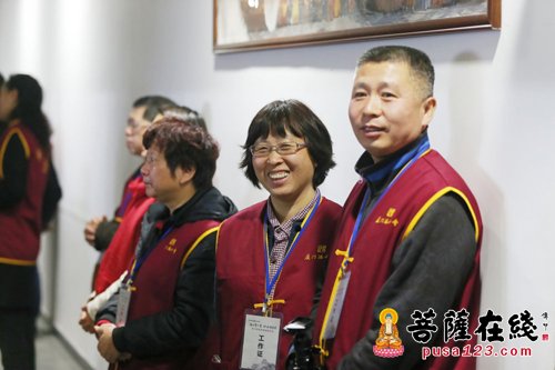 地藏菩萨本愿经-佛陀出家日 一千多人在鸿山寺诵《地藏经》