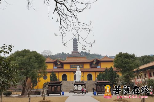 圣安-湖南省政协民宗委主任李壮丽调研岳阳圣安寺宗教工作