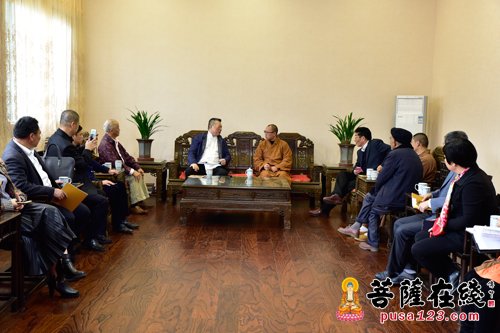 少林寺-全球洪门联盟刘会进总会长一行参访南少林寺 空性大和尚热情招待