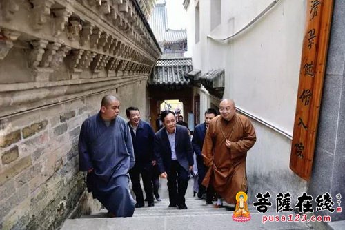 五祖寺-广东省考察团五祖寺参访交流 随履祖师的脚步