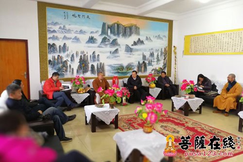 佛教-关注寺院去商业化 李寒颖副司长调研张家界天门山寺和普光禅寺