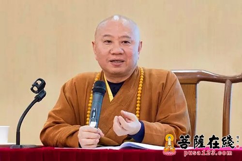 佛教-明生大和尚率众学习十二届全国人大五次会议精神