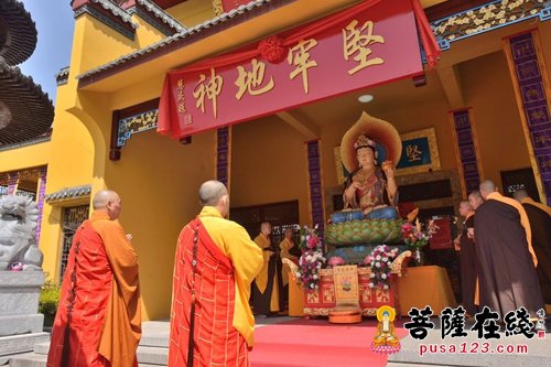 九华山-泰国大乘寺迎请九华山坚牢地神像回国供奉 弘扬地藏菩萨大愿精神