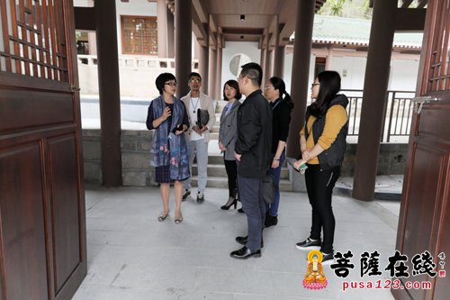 福建厦门-蒋晓健一行走访厦门鸿山书院 就书院存在问题提出意见