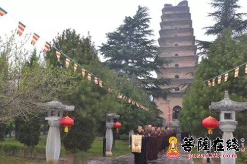 香积寺-清明时节 香积寺慧超法师率众扫塔祭祖 缅怀祖师功德