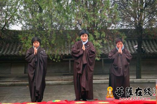 法门寺-法门寺举行清明祭祖法会 众僧发愿报答法乳深恩