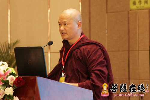 佛教-大德学者齐聚第二届南传佛教高峰论坛 探讨南传佛教新发展
