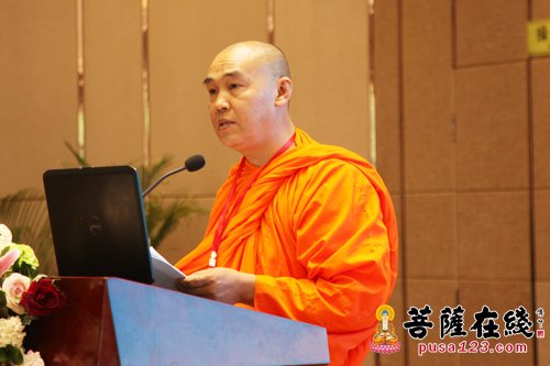 佛教-大德学者齐聚第二届南传佛教高峰论坛 探讨南传佛教新发展