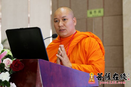 佛教-大德学者齐聚第二届南传佛教高峰论坛 探讨南传佛教新发展