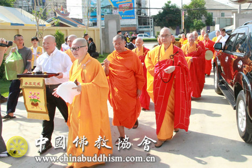 佛教-这座吉祥金观音像延续了中泰两国佛教千年交流历史
